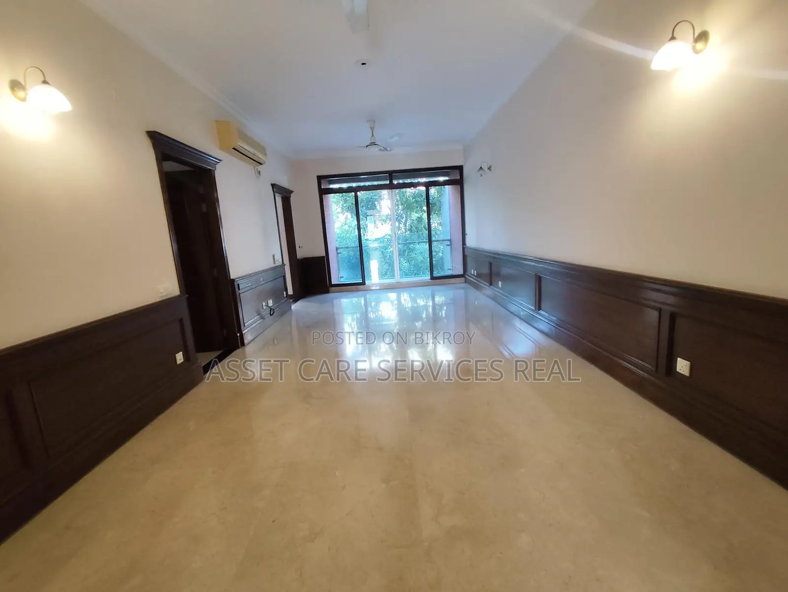 3Bed Semi-Furnished Exclusive Apartment Rent In Gulshan-2 in Gulshan