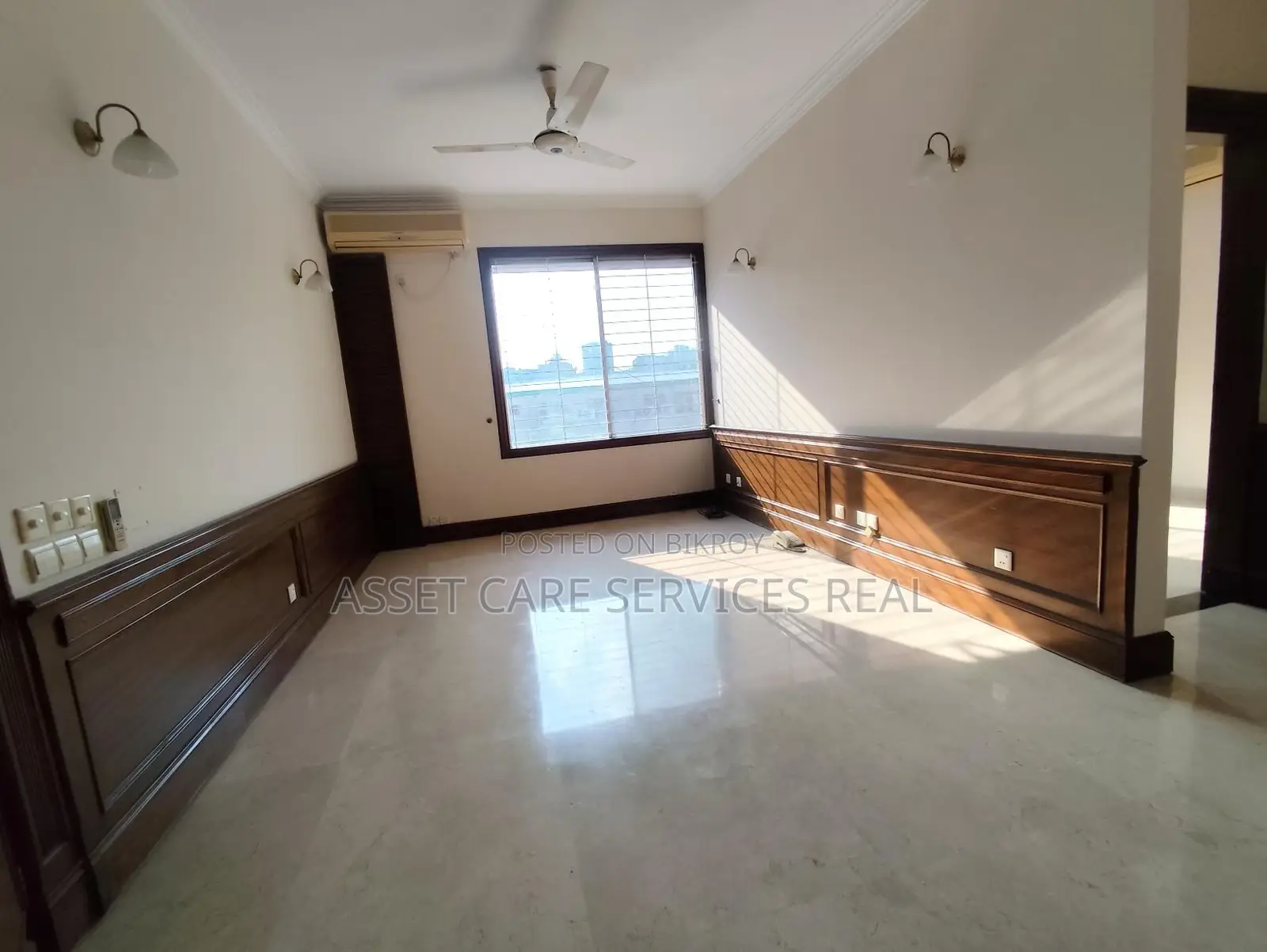 3Bed Semi-Furnished Exclusive Apartment Rent In Gulshan-2 in Gulshan