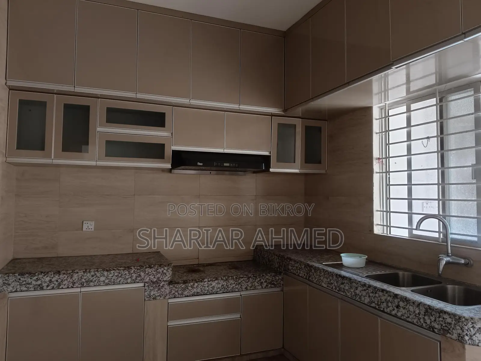 4 Bed 3080 Sqft Un-Furnished Apartment For Rent In Gulshan 2 in Gulshan