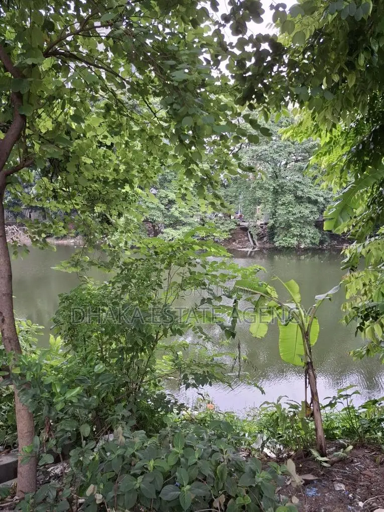 Nikunjo-1, Park Facing Plot Sale in Khilkhet