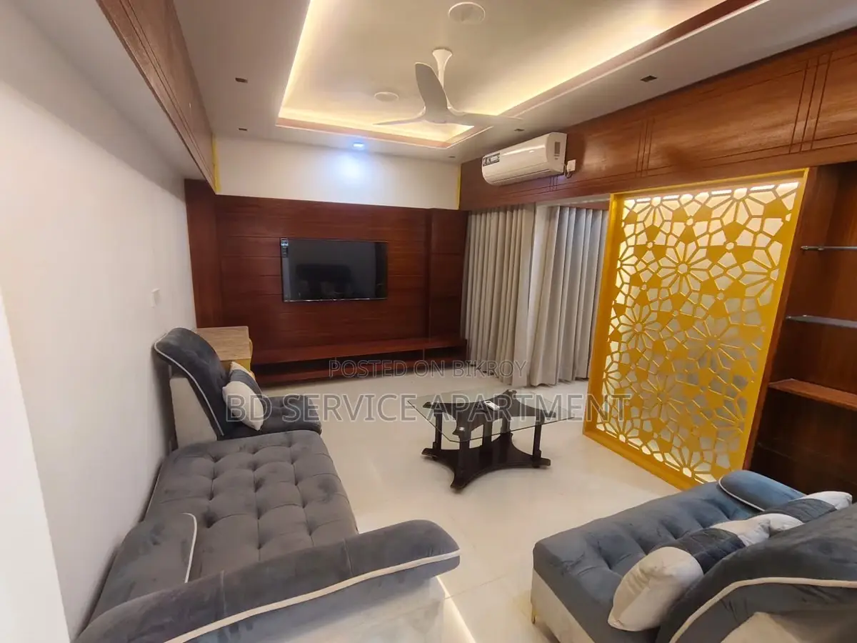 GARDEN VIEW FULL FURNISHED APARTMENTS RENT in Uttara