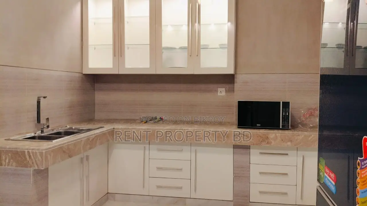 Luxurious Full Furnished Flat For Rent In Gulshan in Gulshan