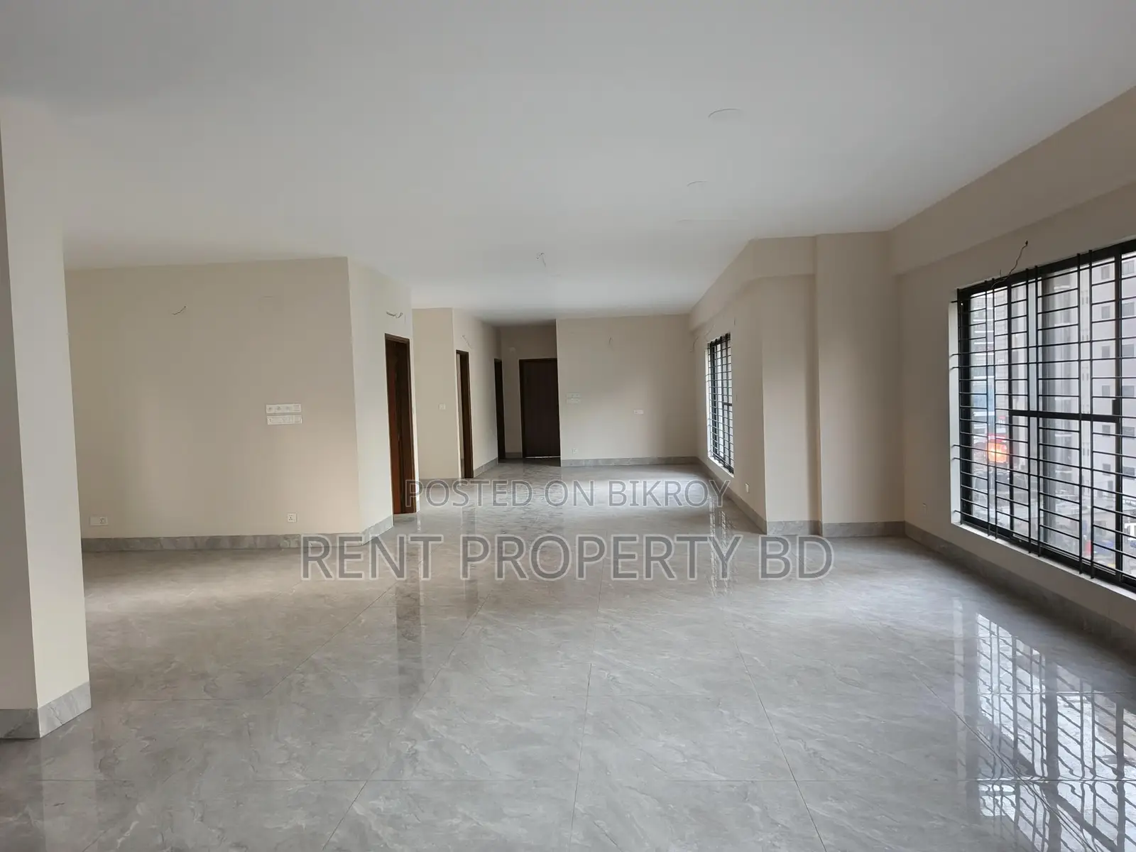 3500 Sft Luxury Office Space Rent At Gulshan-2 in Gulshan