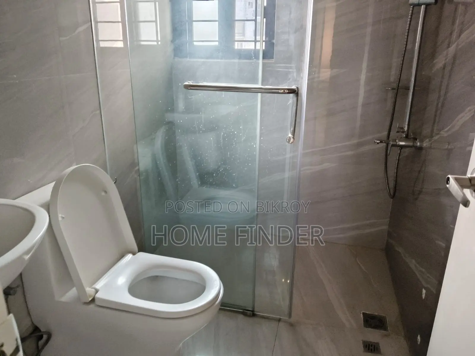 3440 Sqft Un-furnished Apartment For Rent In Gulshan-2 in Gulshan