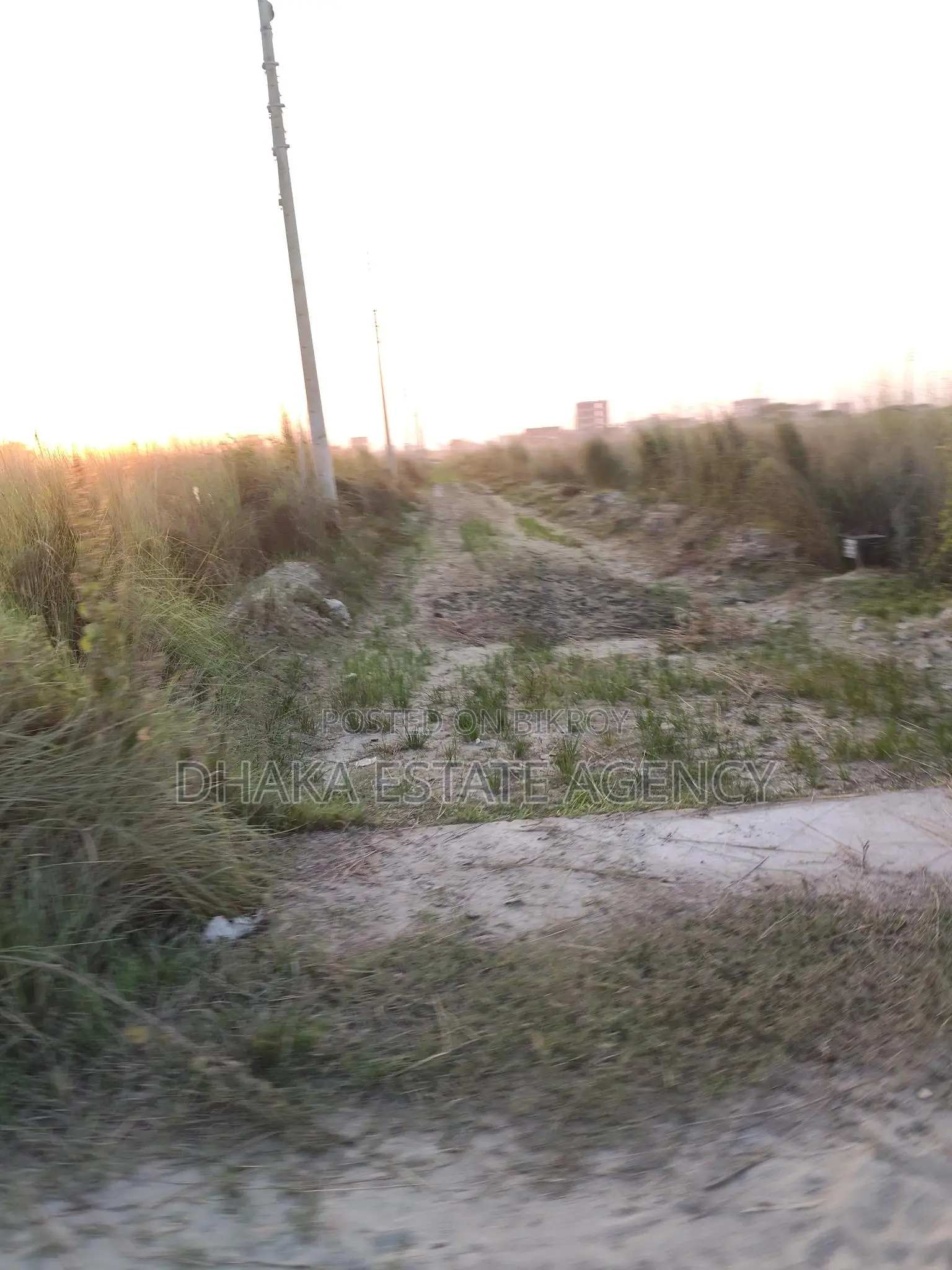 Block K, 40 Katha Plot with 2-Way Road Access (South/North) in Basundhara