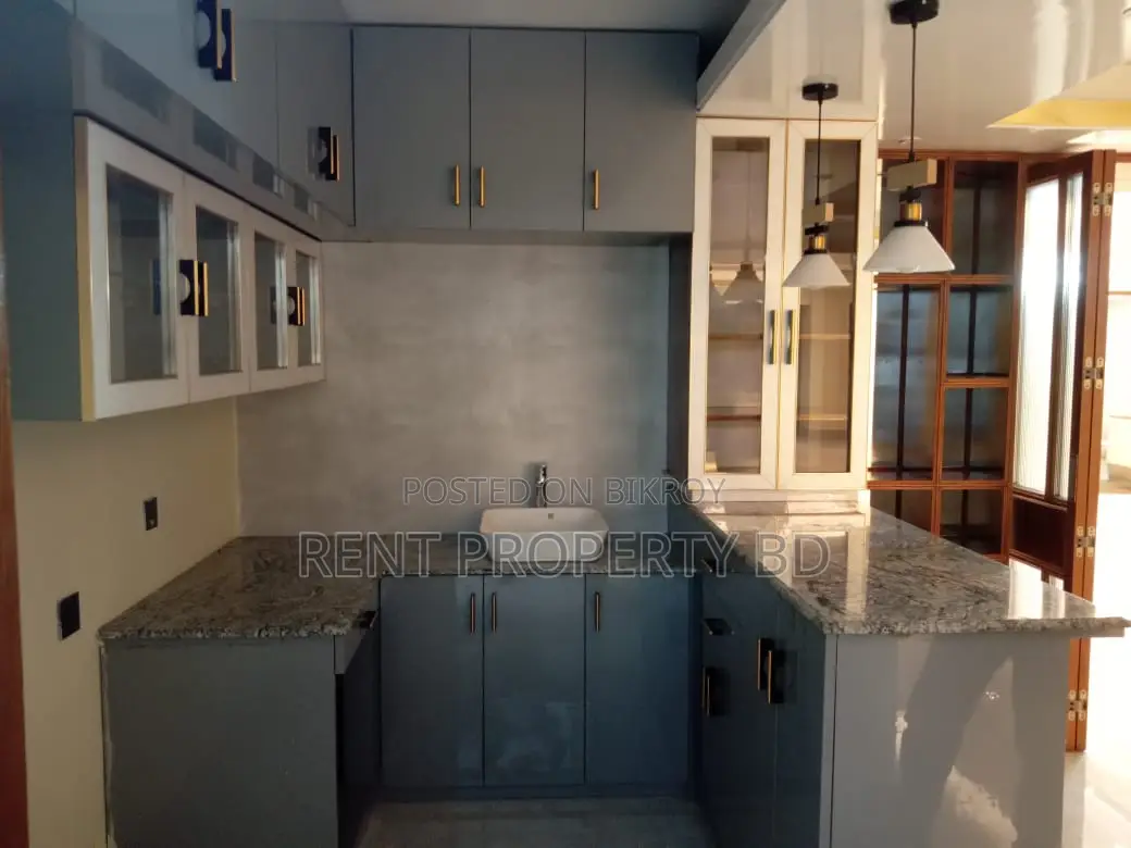 Expensive 4 Bed Apartment Rent At Gulshan-2 in Gulshan