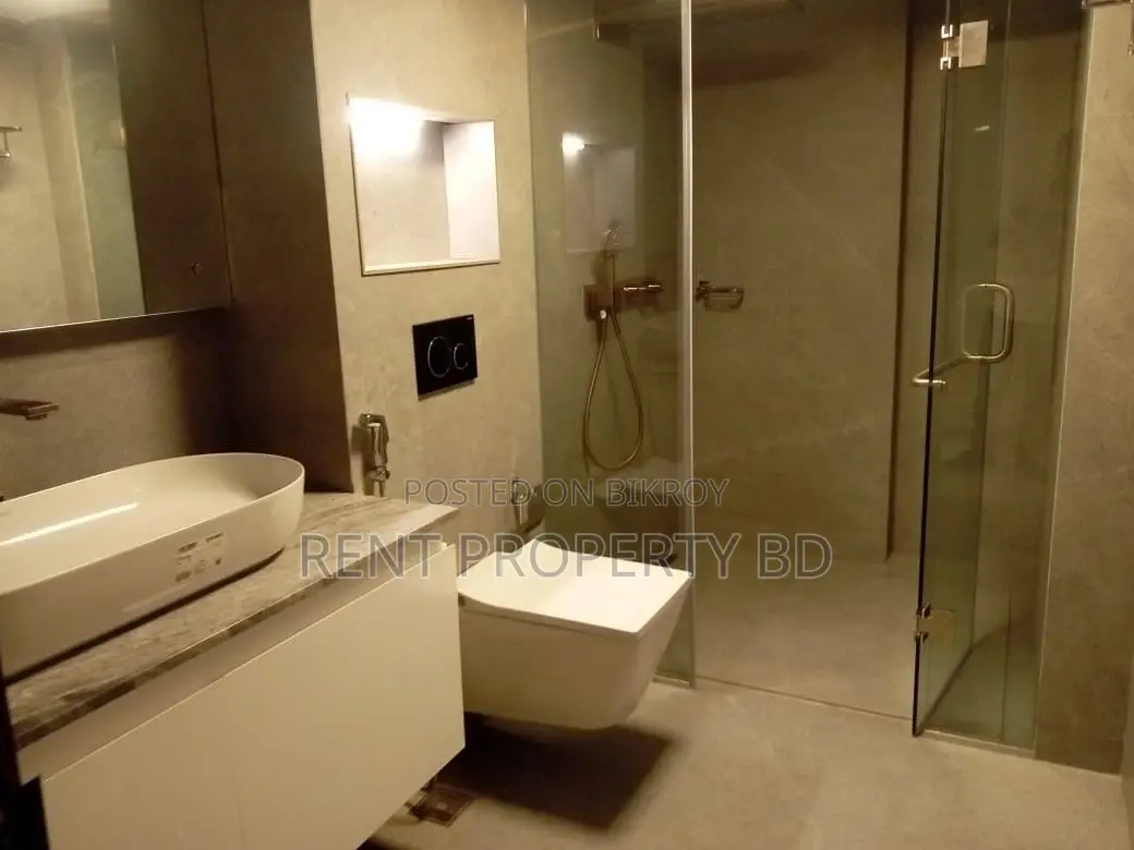 Expensive 4 Bed Apartment Rent At Gulshan-2 in Gulshan