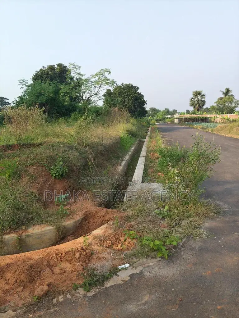URGENT SECTOR=8= 7.50 KATHA in Purbachal