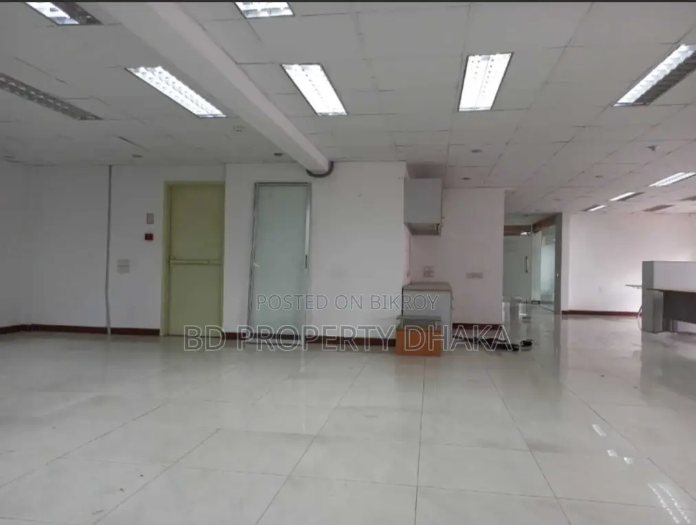 4020 Sqft Open Commercial Space for Rent in Gulshan Avenue in Gulshan