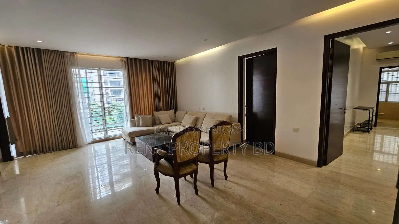 Luxury Fully Furnished Apartment Rent Gulshan in Gulshan