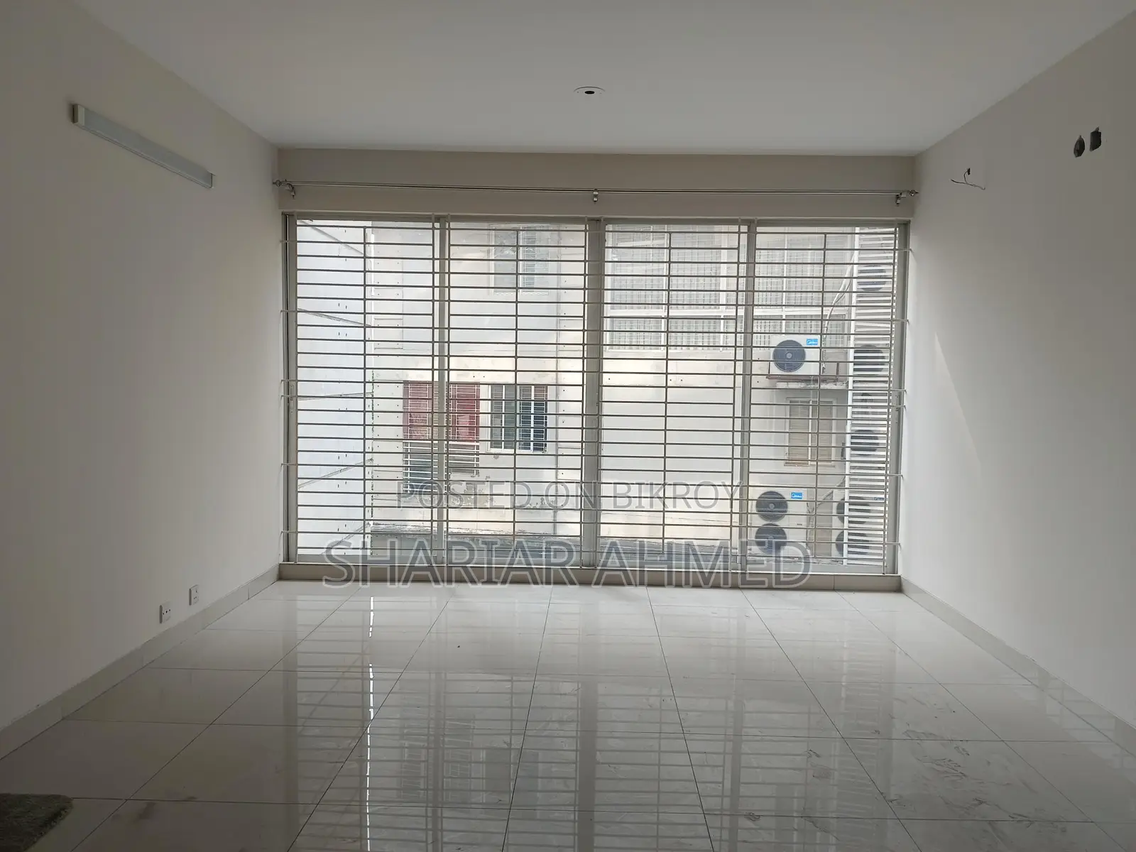 2400 Sqft Un-furnished Apartment For Rent In Gulshan 1 in Gulshan