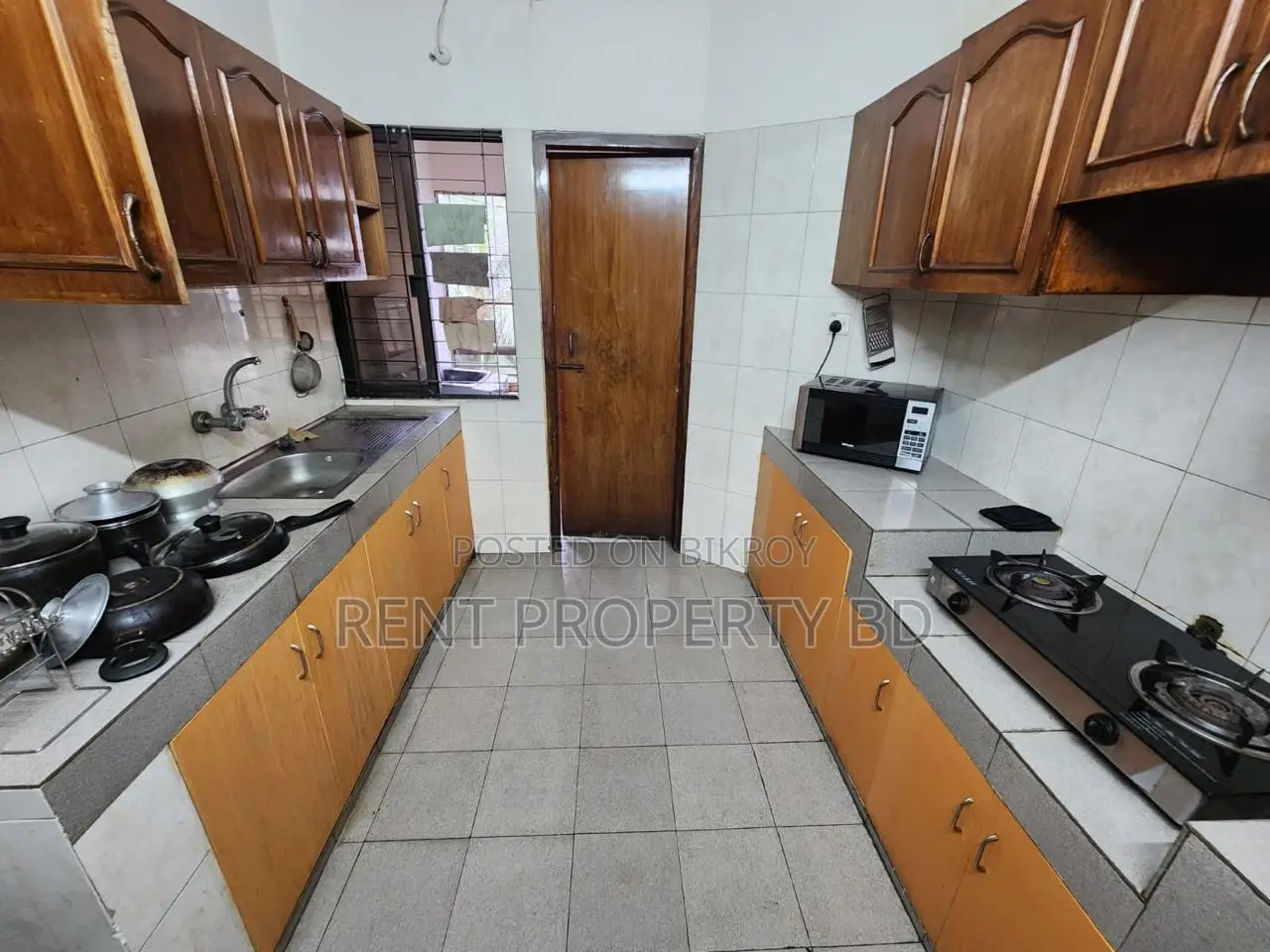 Gulshan-1 Nice Full Furnished Apartment Rent in Gulshan