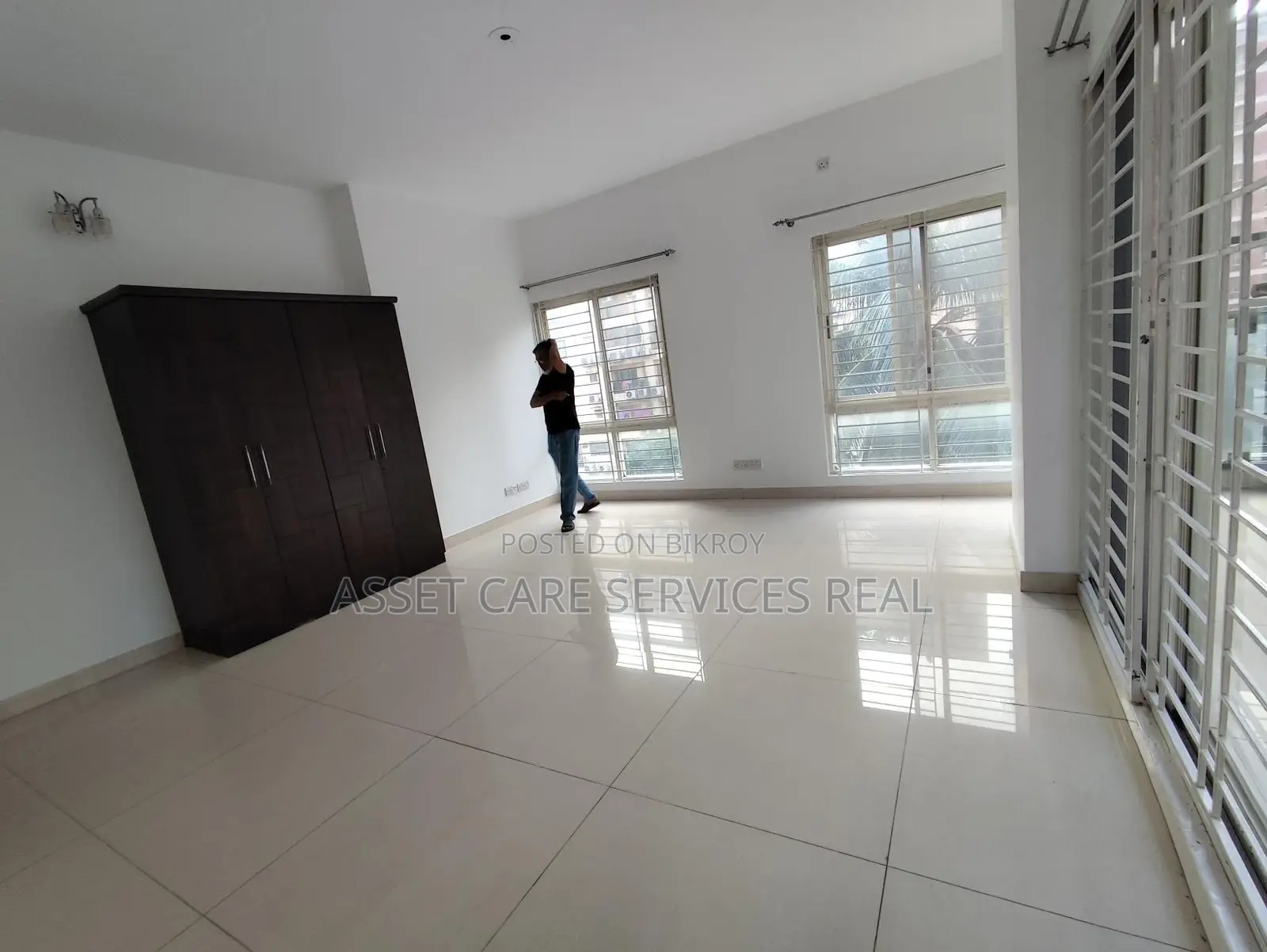 North Gulshan 4-Bedroom Apartment for Rent with Gym and Pool in Gulshan