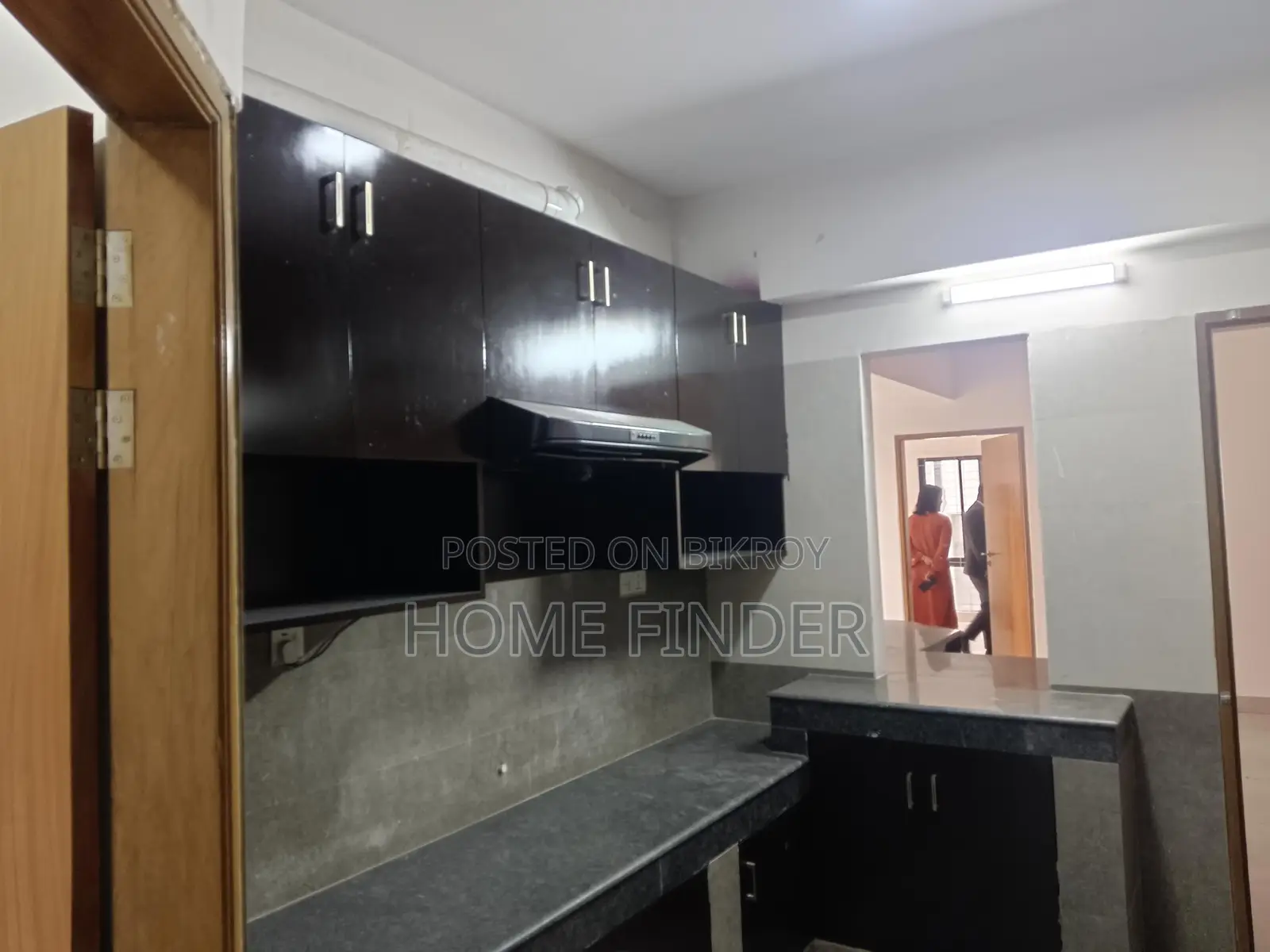 4 Bed 2700 Sqft Un-Furnished Apartment For Rent In Gulshan 1 in Gulshan