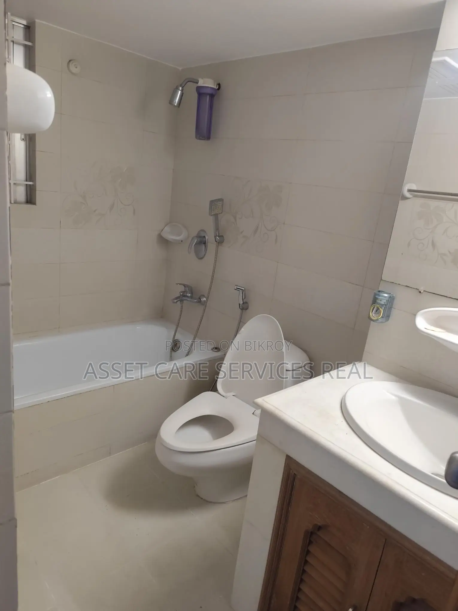 3-Bed Unfurnished Exclusive Apartment for Rent in Gulshan in Gulshan