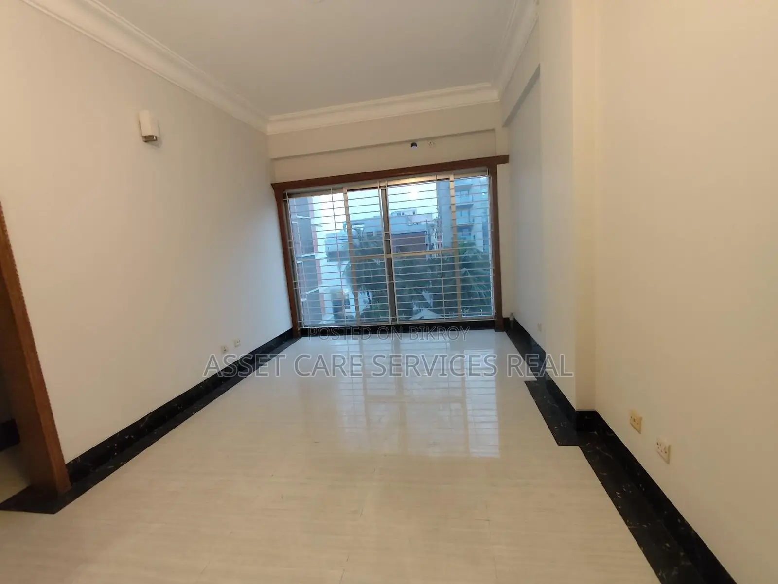 3-Bed Unfurnished Exclusive Apartment for Rent in Gulshan in Gulshan