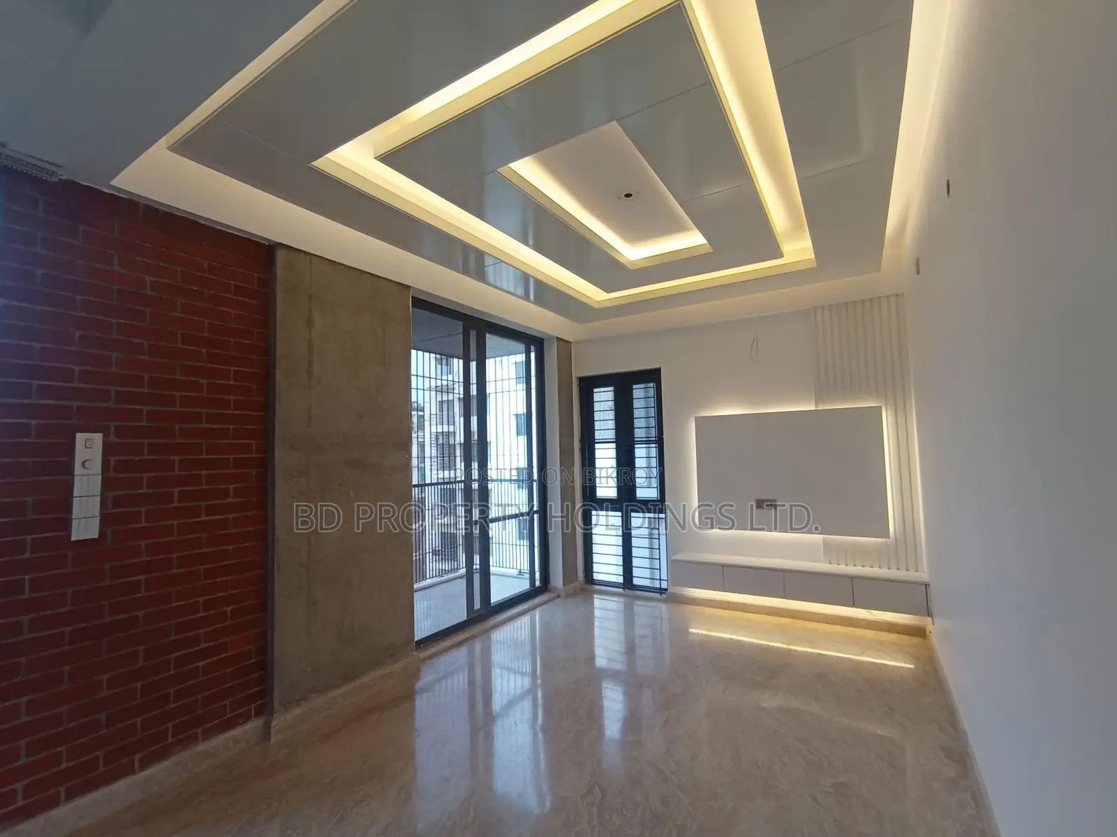 2400 Sft Luxurious Semi Furnished Ready Flat For Rent In Bashundhara in Basundhara