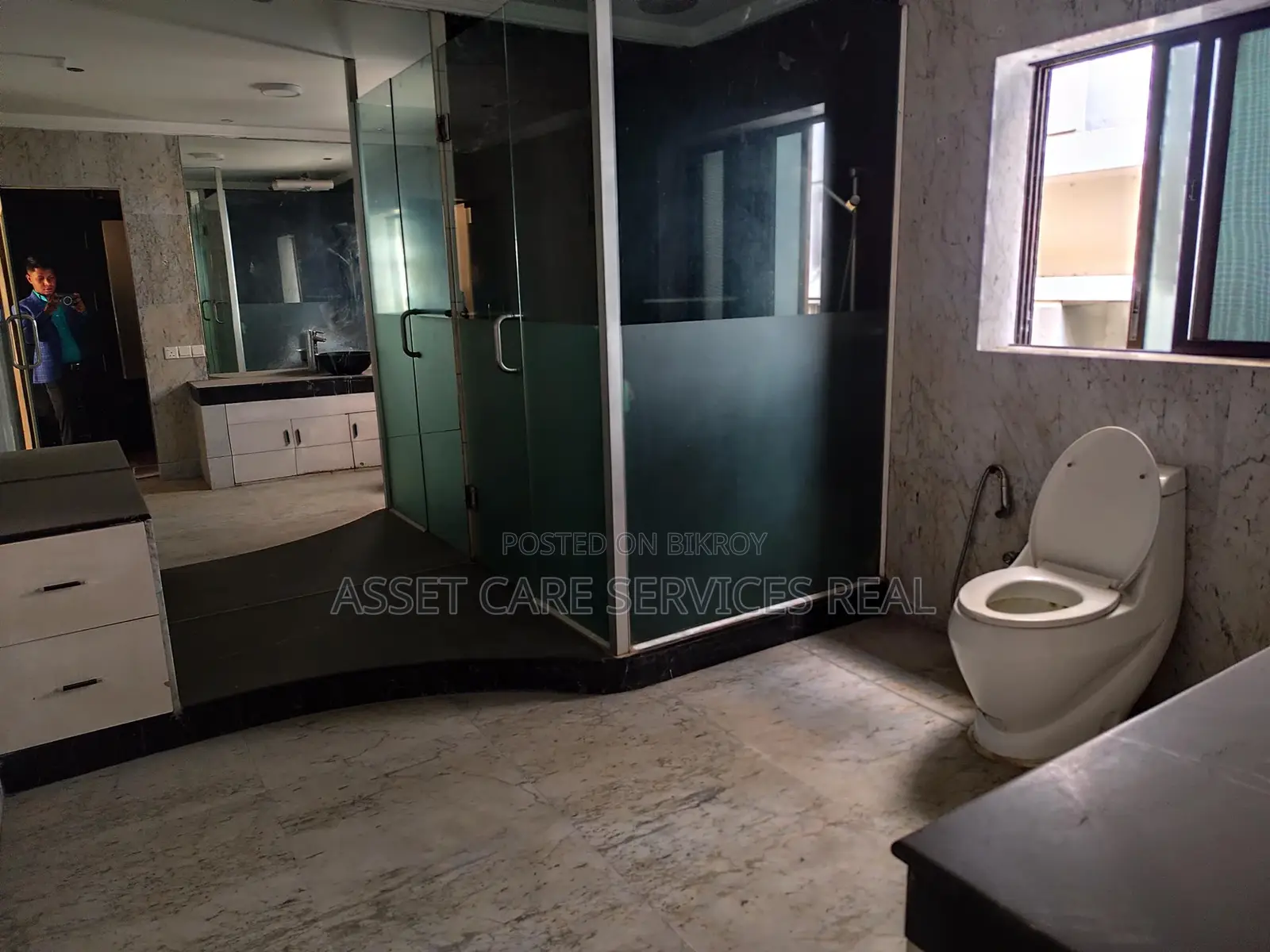 Baridhara Diplomatic Zone Swimming Including Independent House Rent in Baridhara