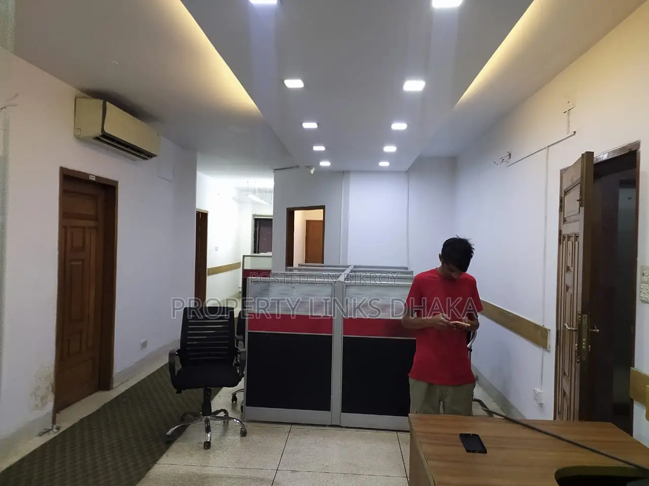 Fully furnished office 4 bedroom bathroom drawing dining in Gulshan