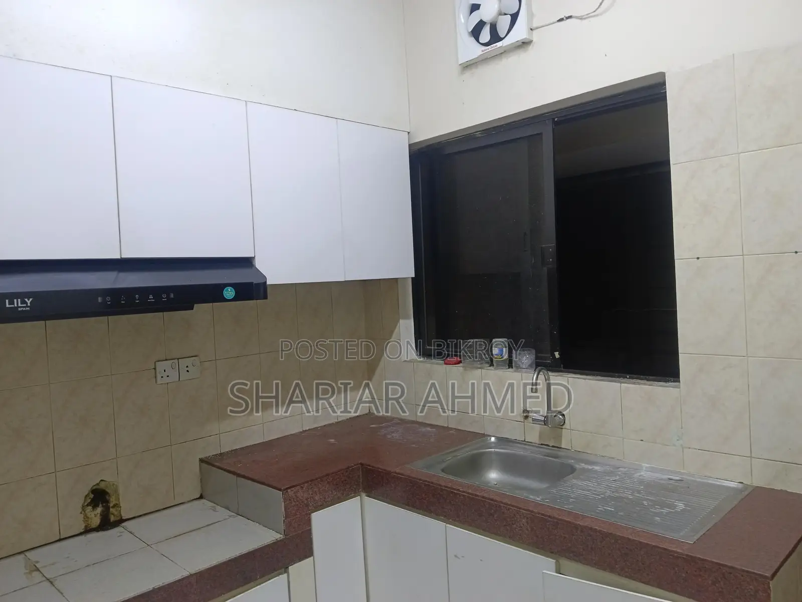 Good Quality 2100 Sqft 3 Bed Un-Furnished Flat For Rent In Gulshan 2 in Gulshan