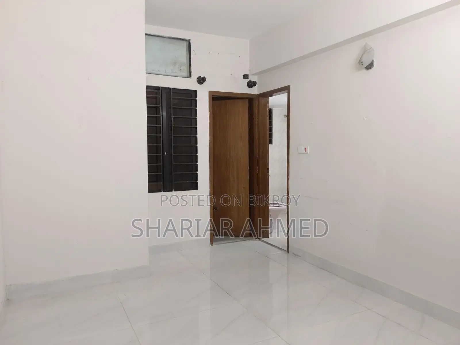 Good Quality 2100 Sqft 3 Bed Un-Furnished Flat For Rent In Gulshan 2 in Gulshan