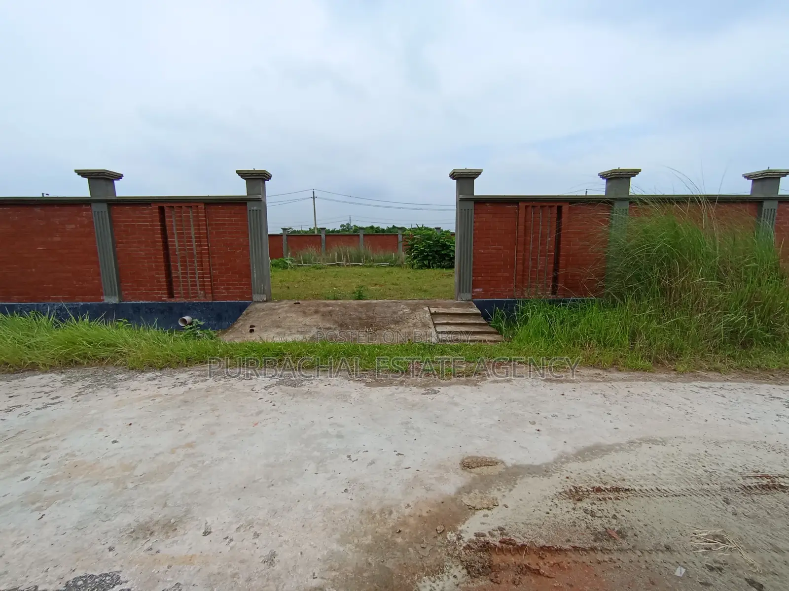 Near 300ft, South Facing, 10 Katha Plot In Sec#3 in Purbachal