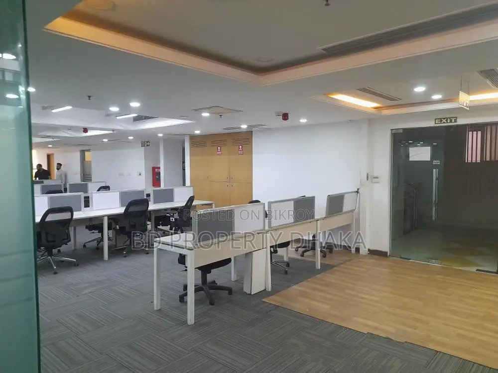 5800 Sqft Open Semi Furnished Commercial Space Rent in Gulshan Avenue in Gulshan