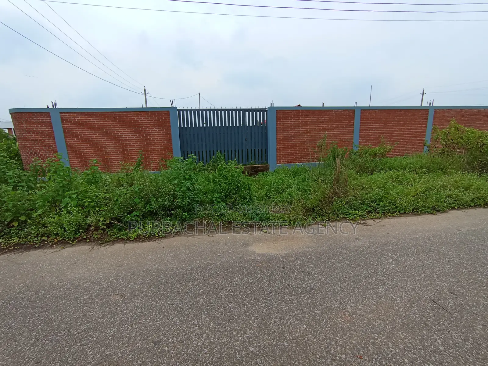Near 75ft, South Facing, 7.5 Katha Plot In Sec#24 in Purbachal