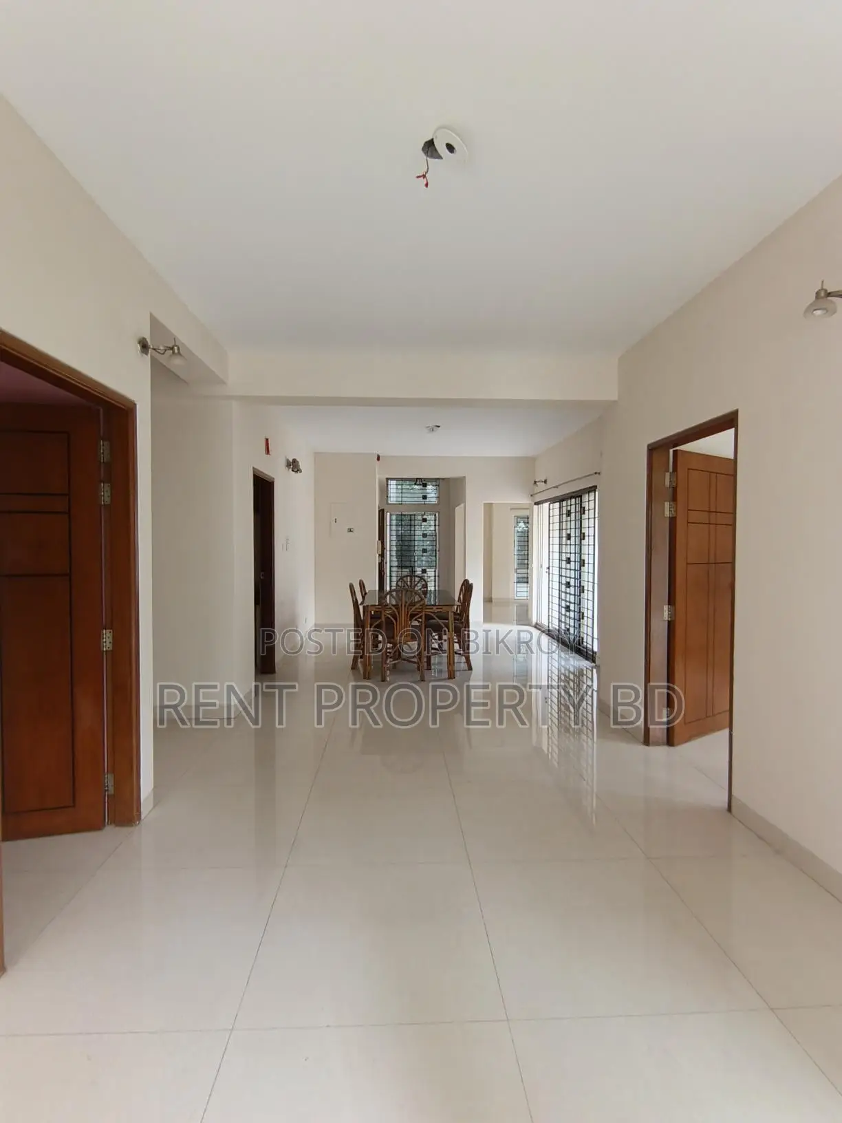 2100 Sft Nice Apartment Rent in Banani in Banani