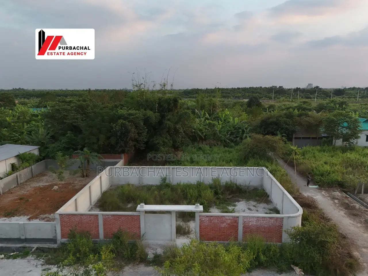 Front 30ft/30ft, South-East Corner, 5 Katha Plot In Sec#22 in Purbachal