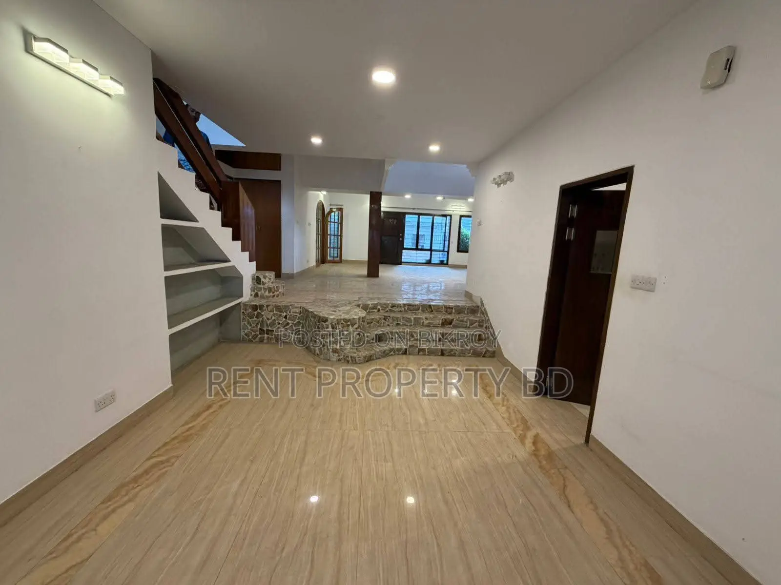 5000 Sft Independent House Rent In Baridhara Diplomatic Zone in Baridhara