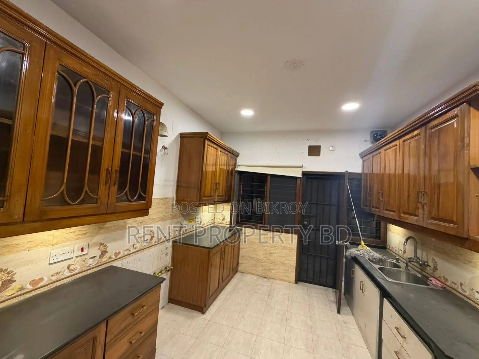 5000 Sft Independent House Rent In Baridhara Diplomatic Zone in Baridhara