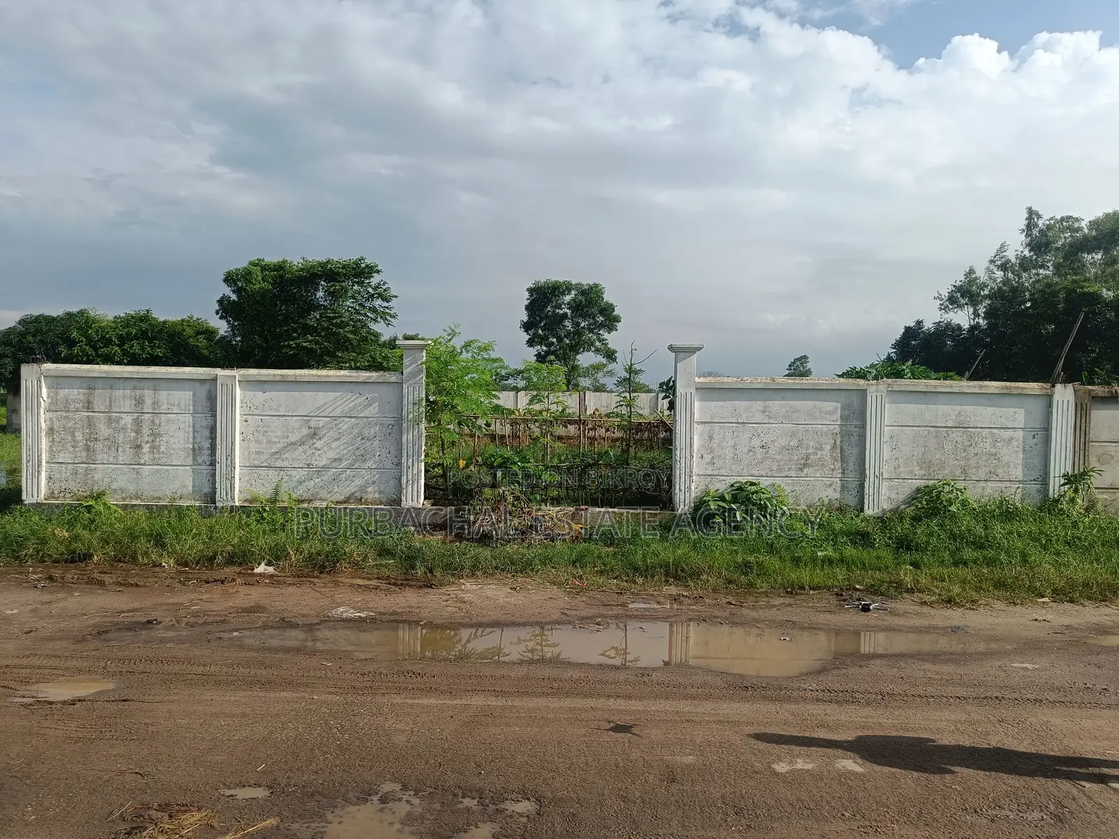Near Play-Lot, East Facing, 5 Katha Plot In Sec#15 in Purbachal