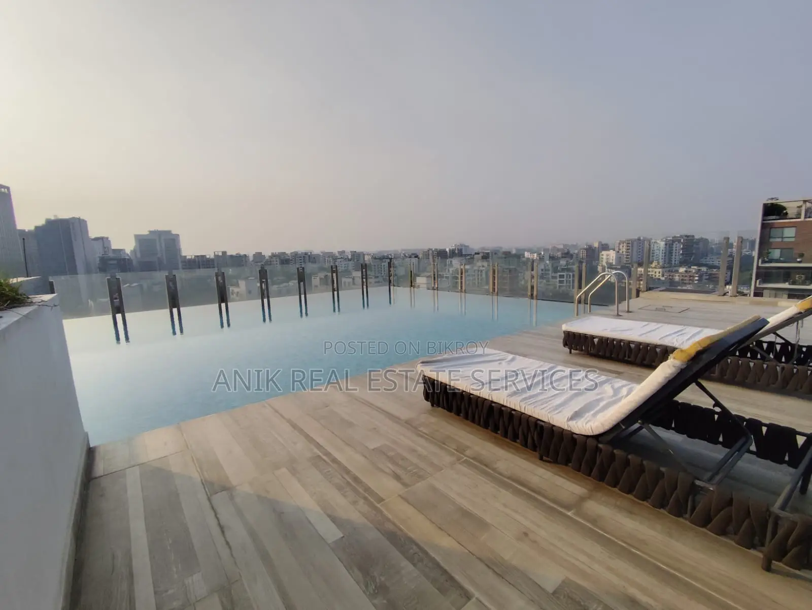 Swmming Pool Gym 4500 Sft Semi Farnised Flat Rent In Gulshan North in Gulshan