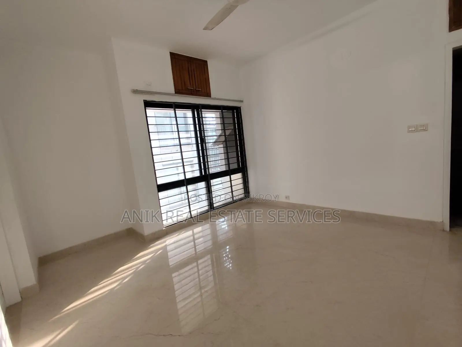 Swmming Pool Gym 4500 Sft Semi Farnised Flat Rent In Gulshan North in Gulshan