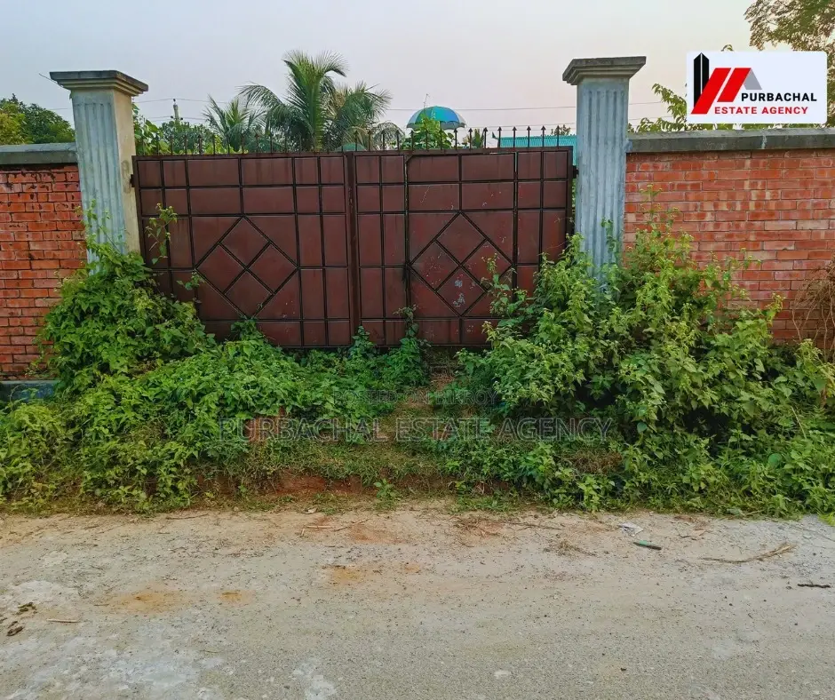 Near Lake View, 5 Katha Plot In Sec#2 in Purbachal