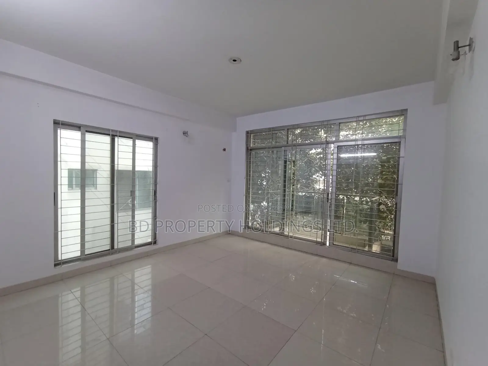 2000 SQFT Luxurious Ready Flat for Rent in Uttara in Uttara