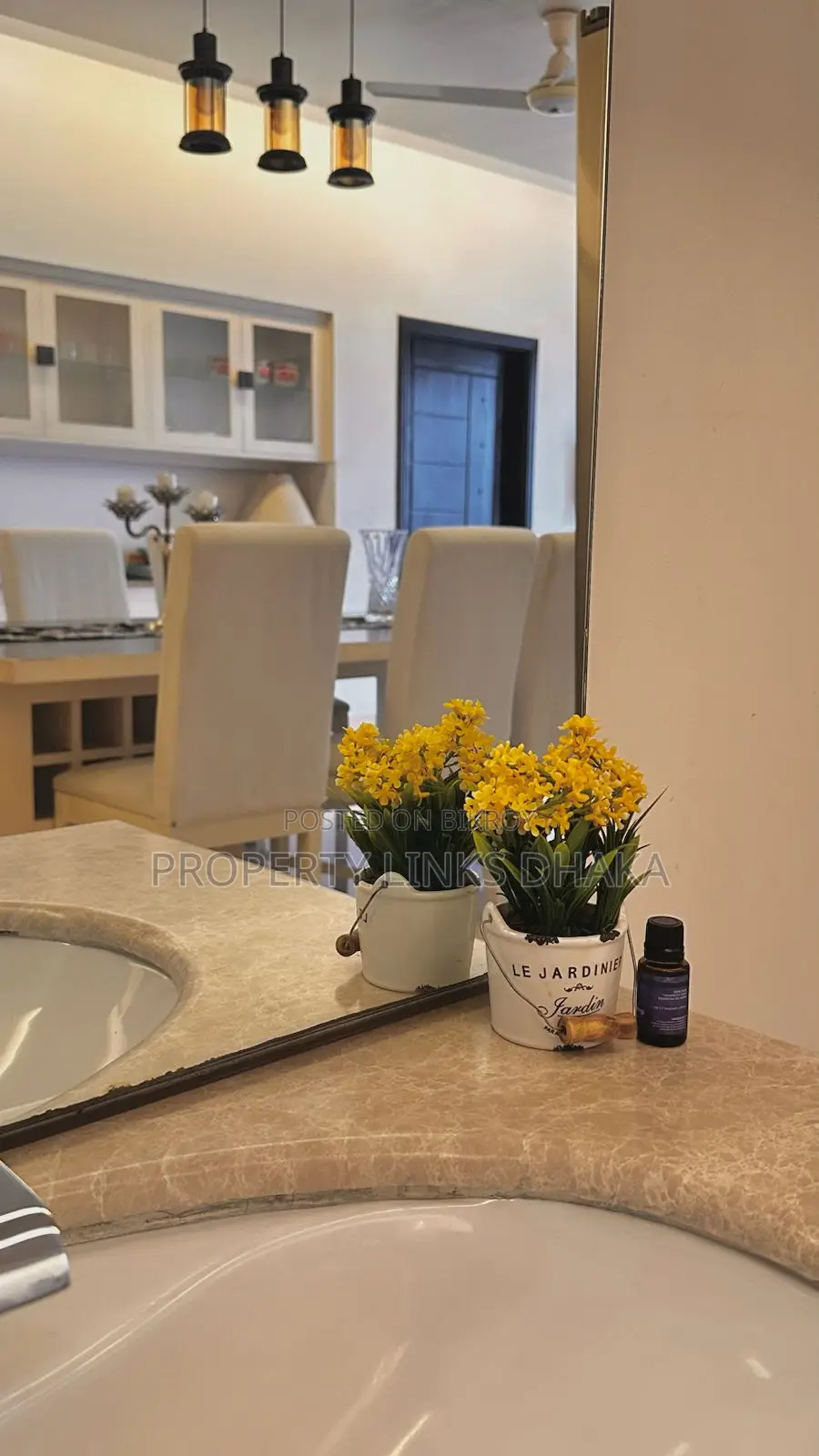 Exclusive apartment 3 beds 4 baths 3800 sft in Gulshan 1 in Gulshan