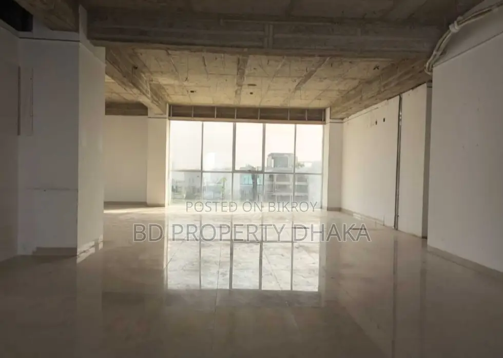 3500 Sqft Brand New Open Commercial Space Rent in Gulshan in Gulshan