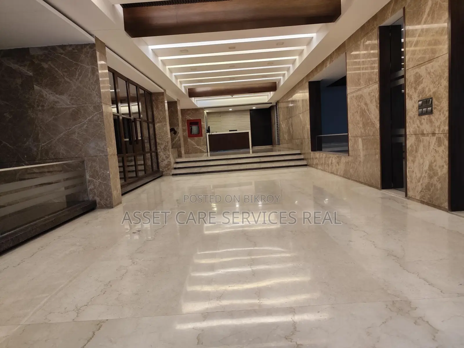 Baridhara Diplomatic Zone 4Bed Semi-Furnished Apartment Rent in Baridhara