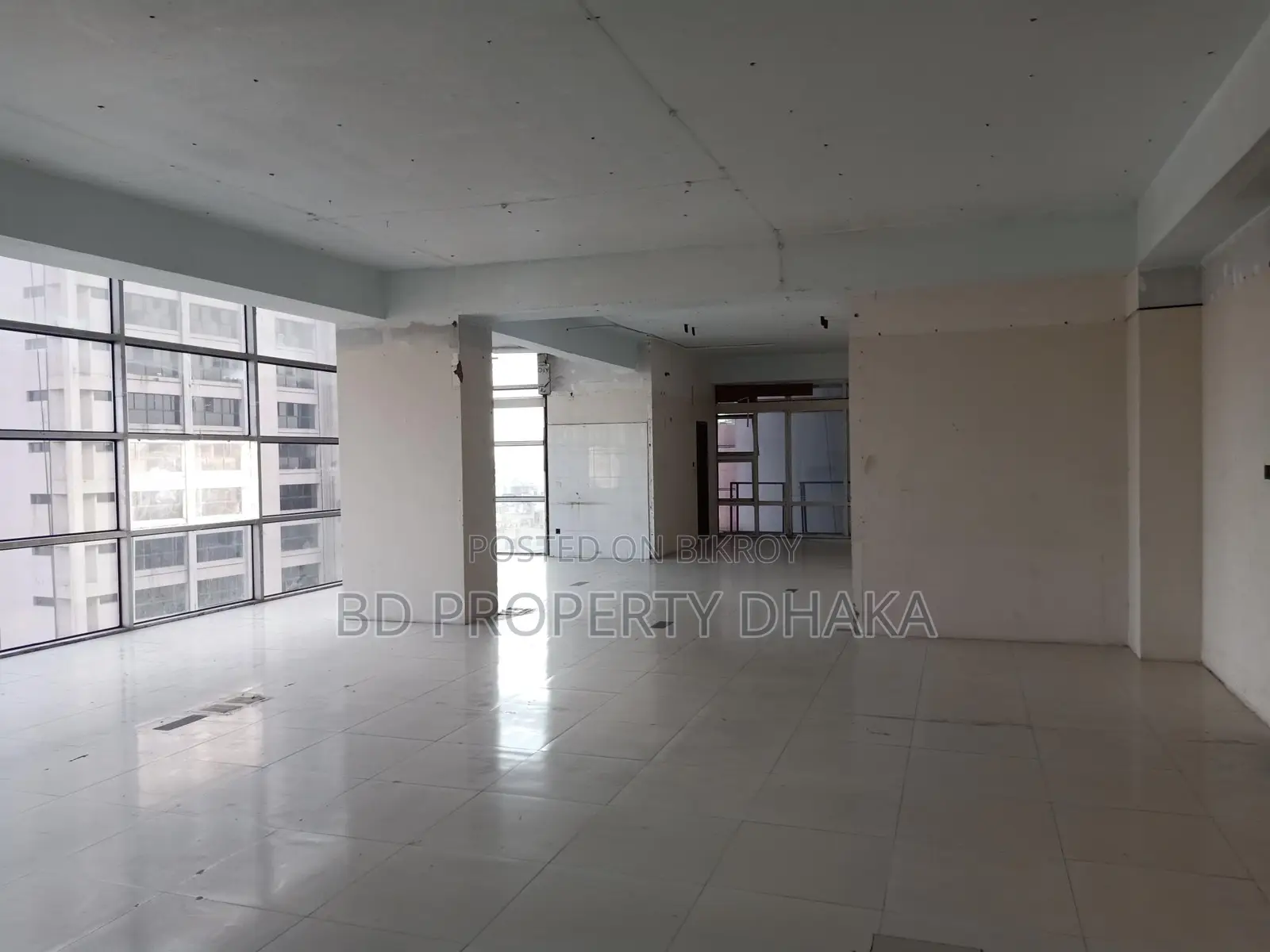 3300 Sqft Nice Open Commercial Space Rent in Mohakali in Mohakhali