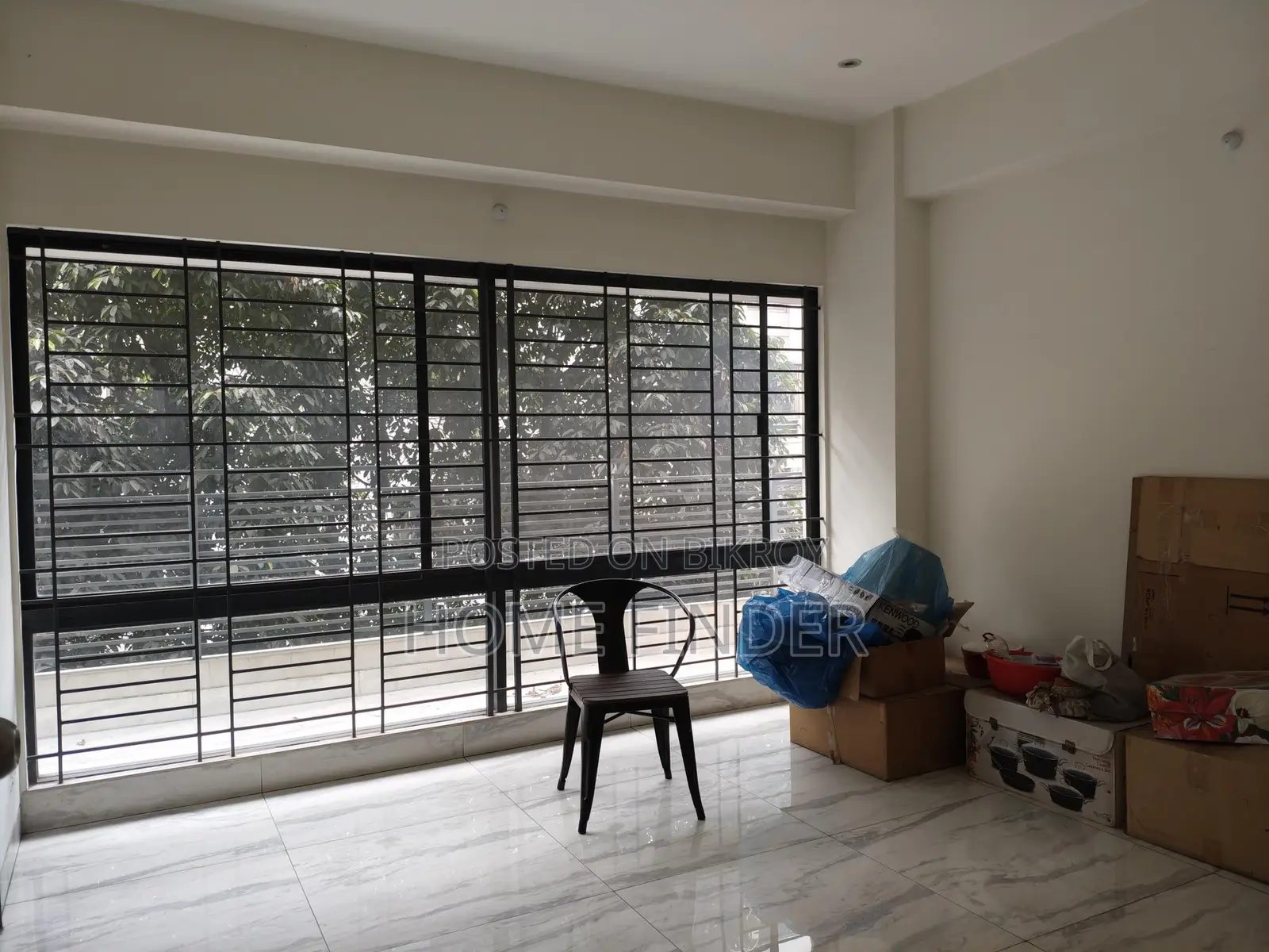 Good Quality 2700 Sqft Un-Furnished Apartment For Rent In Gulshan 2 in Gulshan