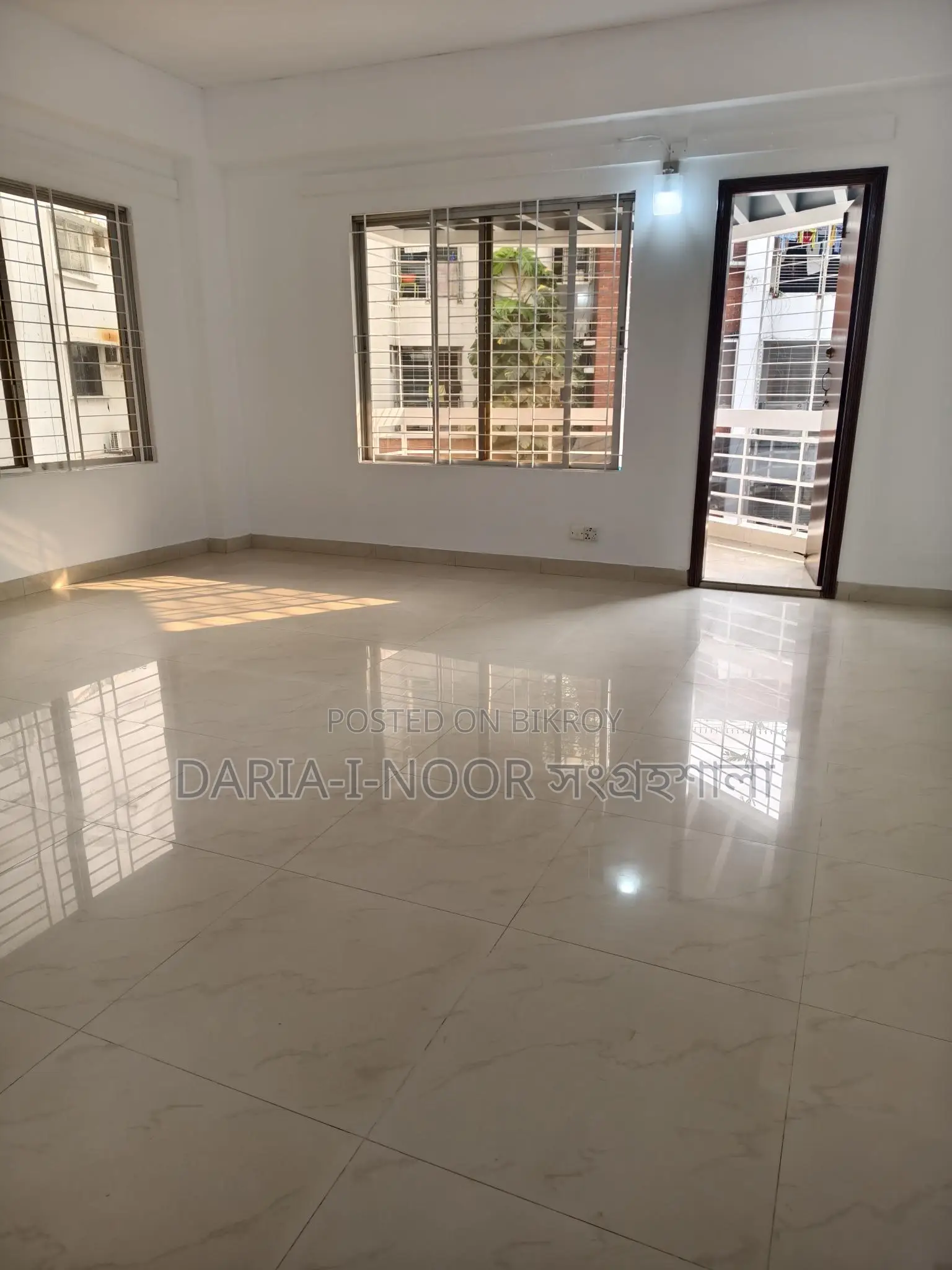 3000+sft beautiful 4 bed flat sale @ Banani in Banani