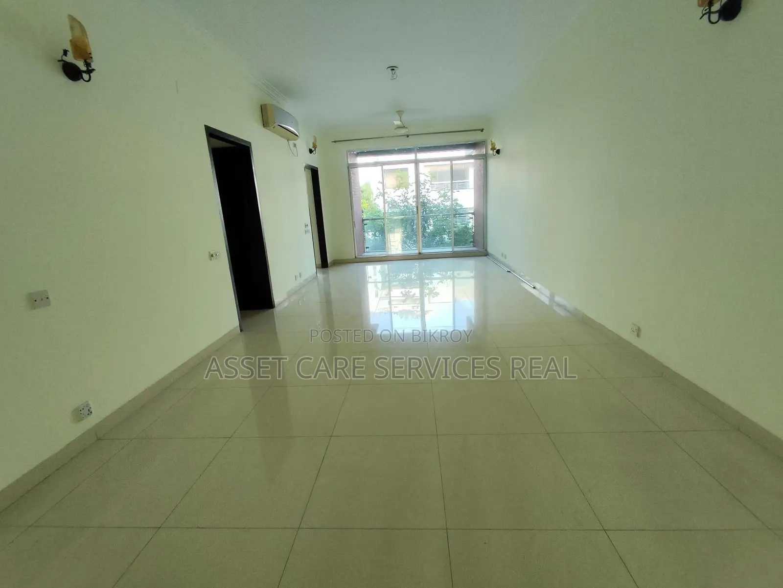 3-Bed Un-Furnished Exclusive Apartment for Rent in Gulshan-2 in Gulshan