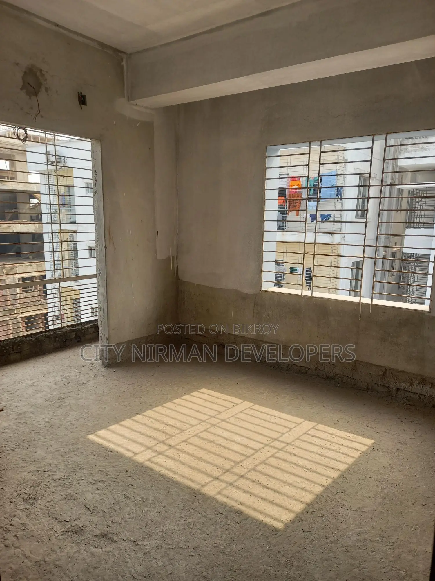 1000 sqft Ready Flat for Sale in the "Nirman Aparajita" Project! in Mohammadpur