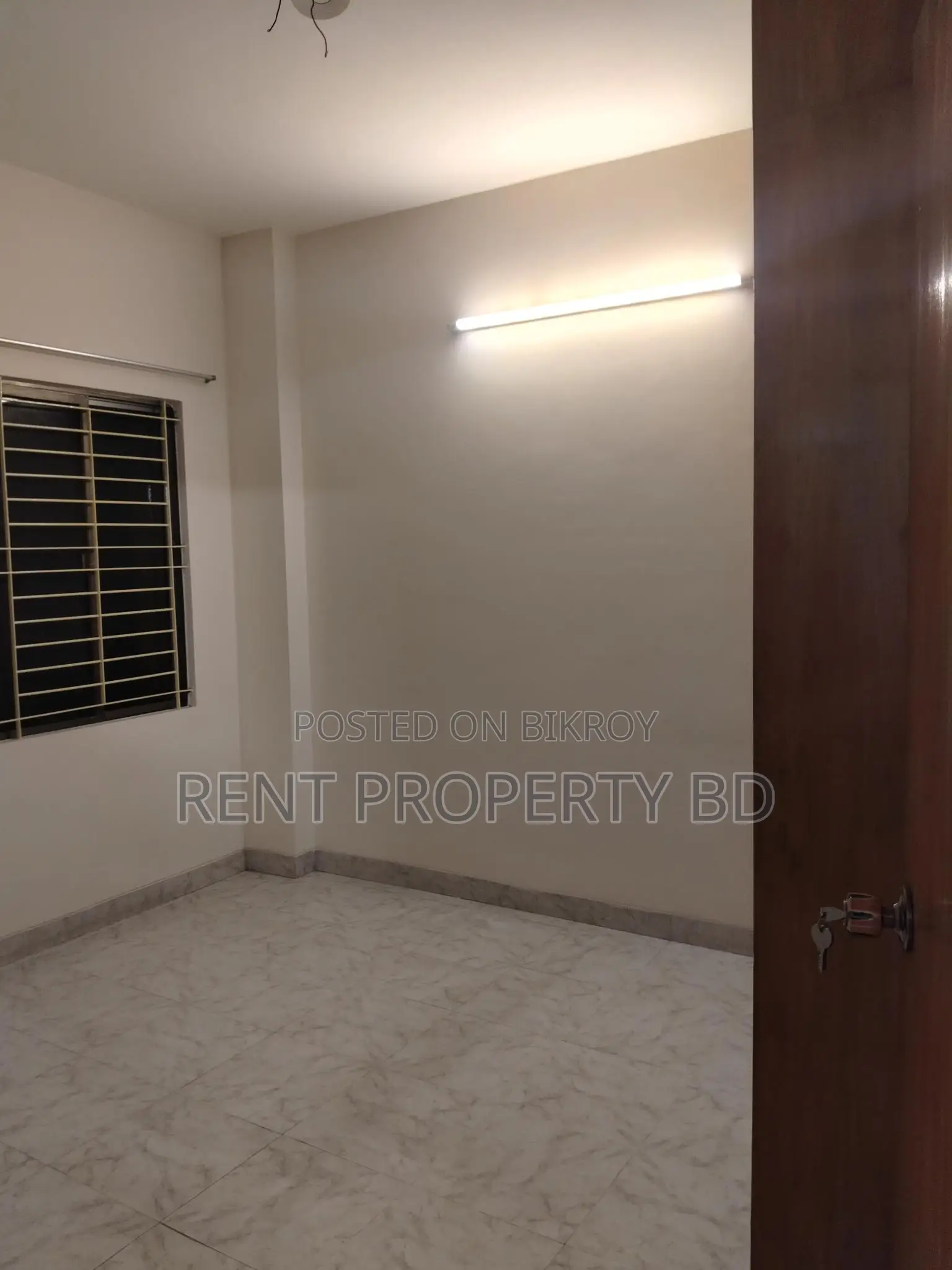 Unfurnished Flat For Rent In Banani in Banani