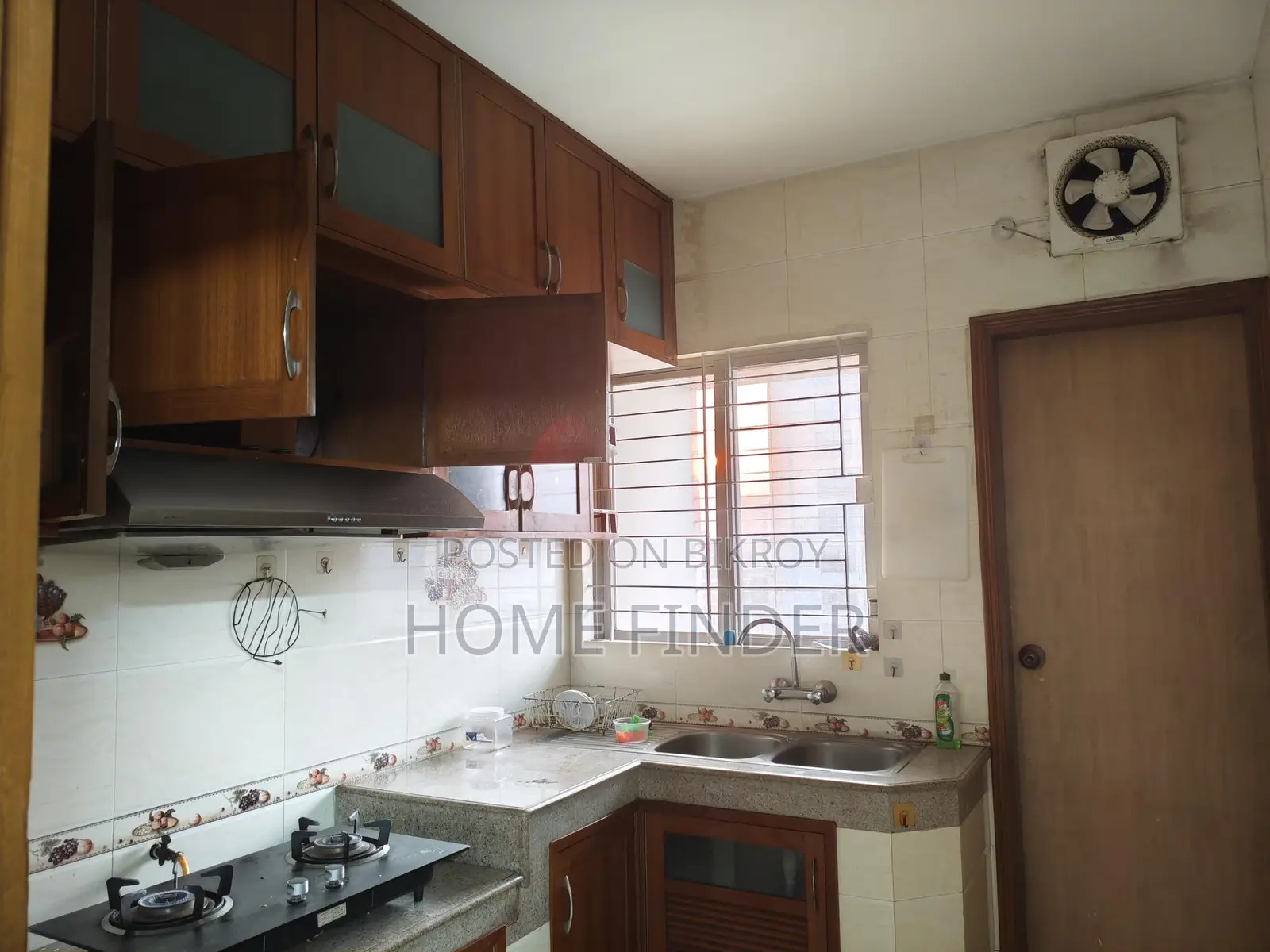 2600 Sqft Full-Furnished Apartment For Rent In Gulshan 2 in Gulshan