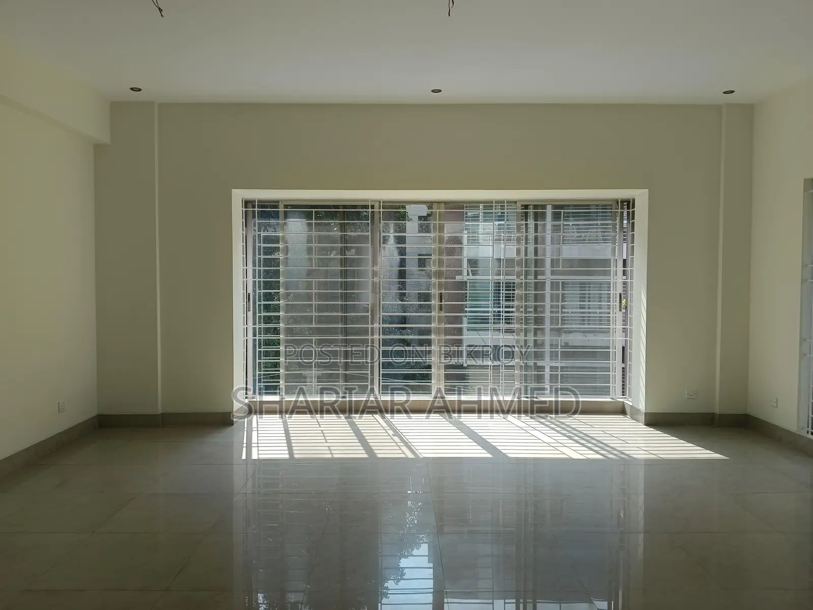 4 Bed 3000 Sqft Un-Furnished Apartment For Rent In Gulshan in Gulshan