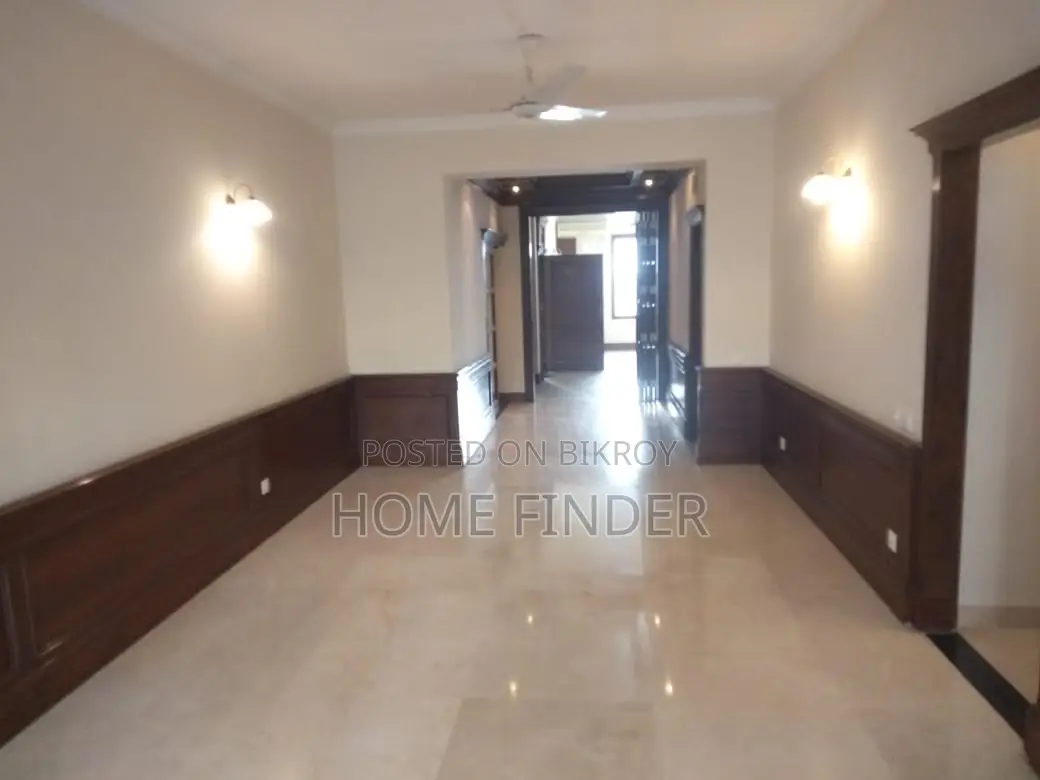 2750 Sqft 3 Bed Un-Furnished Apartment For Rent In Gulshan in Gulshan