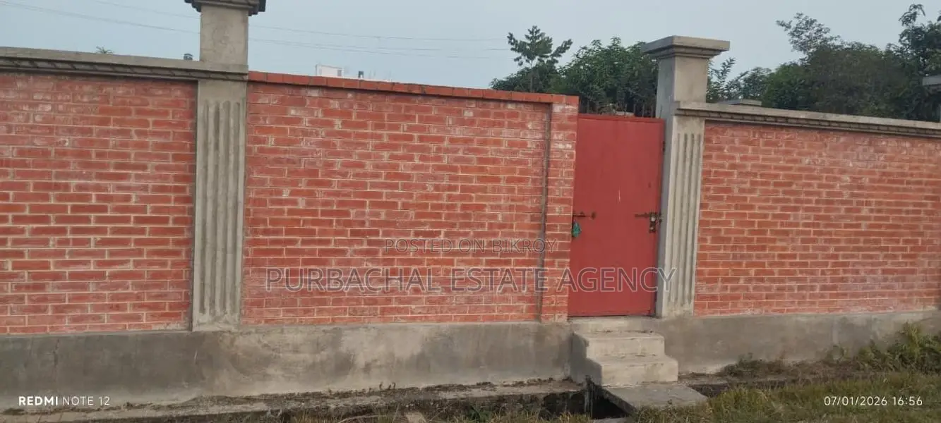 Near 300ft, South Facing, 10 Katha In Sec#5 in Purbachal
